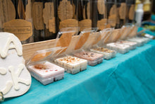 Load image into Gallery viewer, Botanical Kubes (Wax Melts)